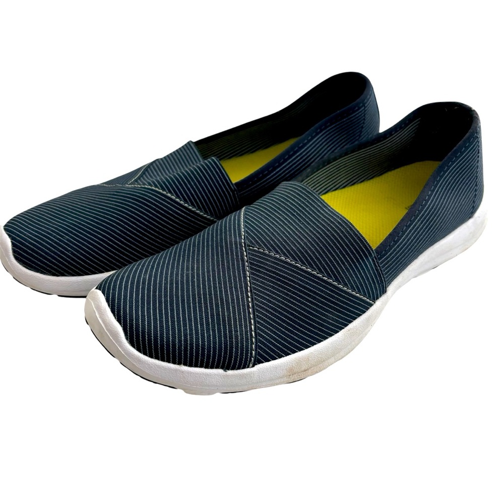 L L Bean Cove Slip on Sneakers Women's Worn Once Inventory Numbers on Bottom